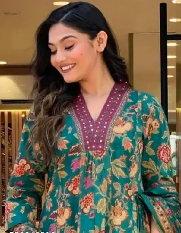 Women's_Rayon_Blend_Printed_Kurta_With_Palazzo_&_Dupatta