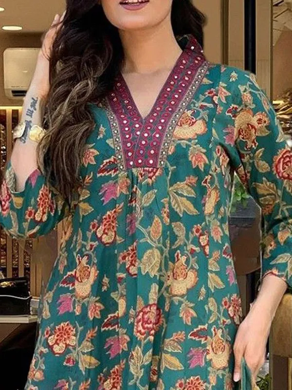 Women's_Rayon_Blend_Printed_Kurta_With_Palazzo_&_Dupatta