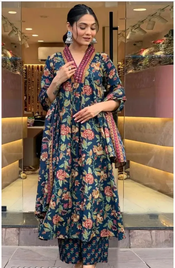 Women's_Rayon_Blend_Printed_Kurta_With_Palazzo_&_Dupatta