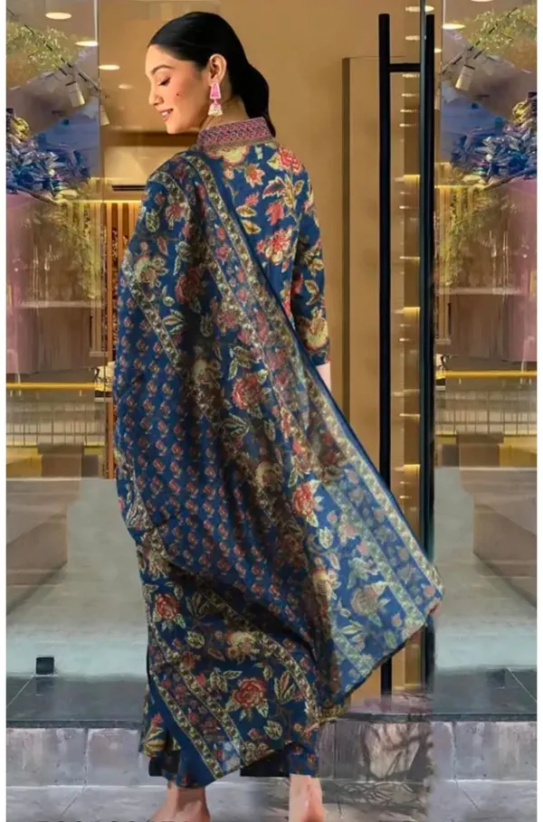 Women's_Rayon_Blend_Printed_Kurta_With_Palazzo_&_Dupatta