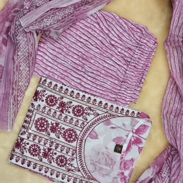 Women's_Embroidery_Pink_Floral_Printed_Kurta_Pant_With_Dupatta