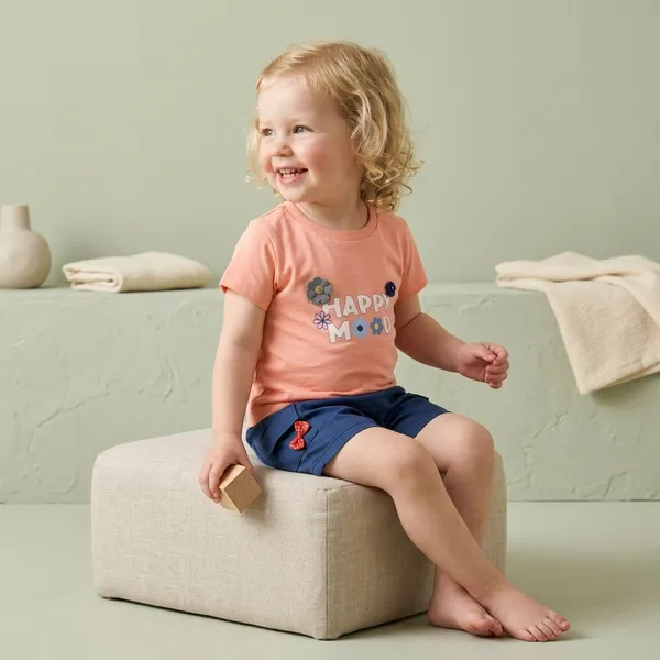 Peach_And_Navy_Blue_Cotton_Printed_T-Shirt_And_Shorts_Set_For_Girls