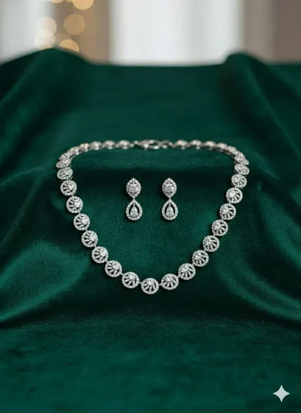 Silver_Radiant_Halo_Circular_Brass_Necklace_Set_For_Women