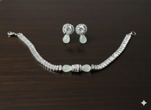 Silver_Brass_Necklace_Set_For_Women