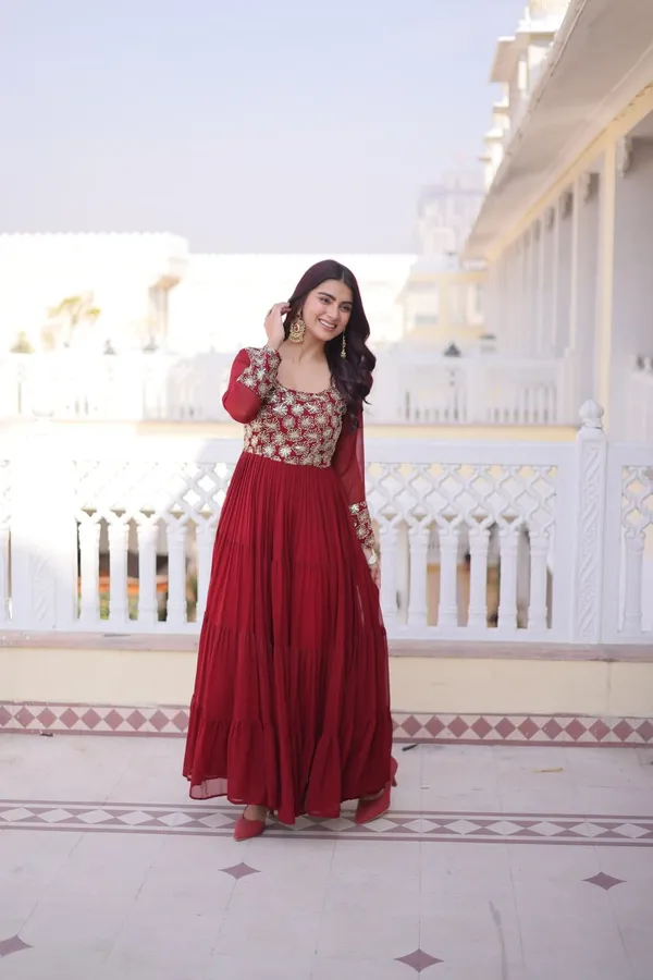 Maroon_grown_with_embroidery_zari_with_digital_print