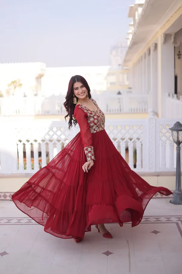 Maroon_grown_with_embroidery_zari_with_digital_print