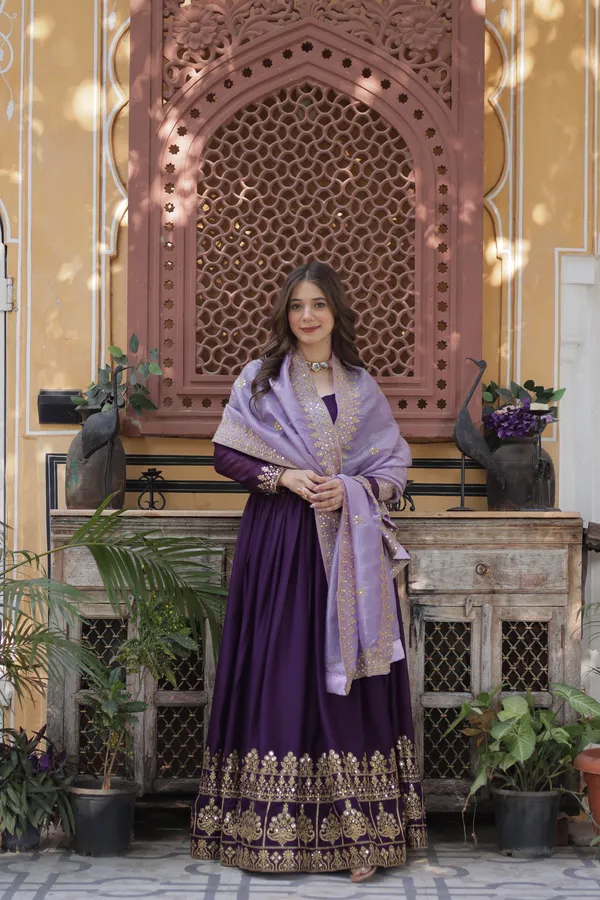 Purple_grown_with_embroidery_zari_with_digital_print_duppata