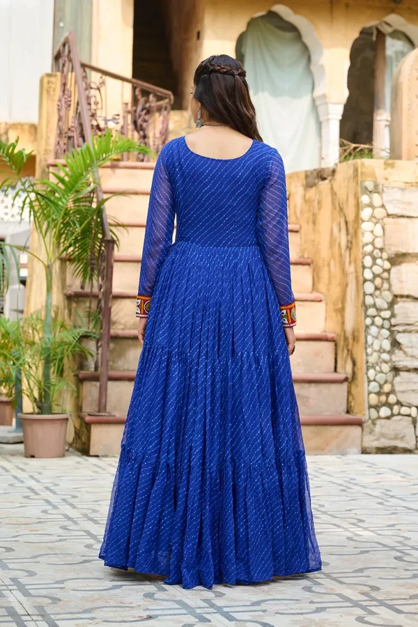 Blue_Noor_Ethnic_Grown