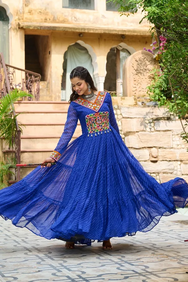 Blue_Noor_Ethnic_Grown