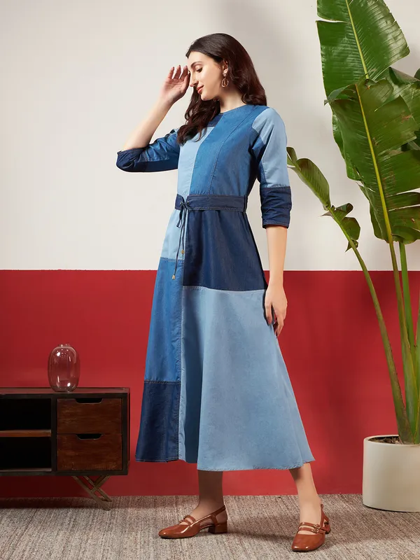 Shades_Of_Blue_Denim_Jigsaw_Puzzle_Patch_Dress_For_Women