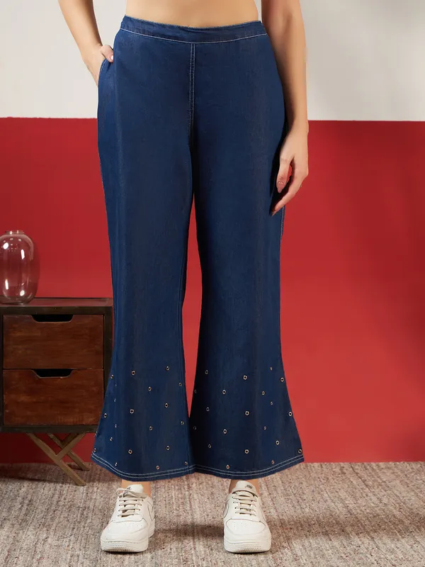 Medium_Blue_Denim_Hand_Painted_Co-Ord_Set_Set_For_Women