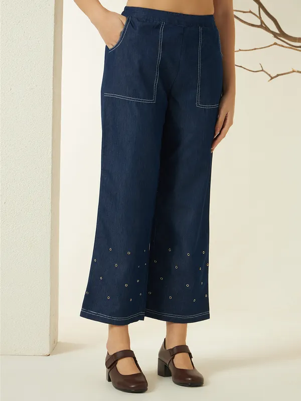Dark_Blue_Denim_Hand_Painted_Co-Ord_Set_For_Women