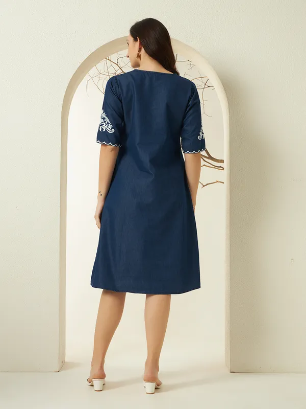 Dark_Blue_Denim_Scallop_Sleeve_Dress_For_Women