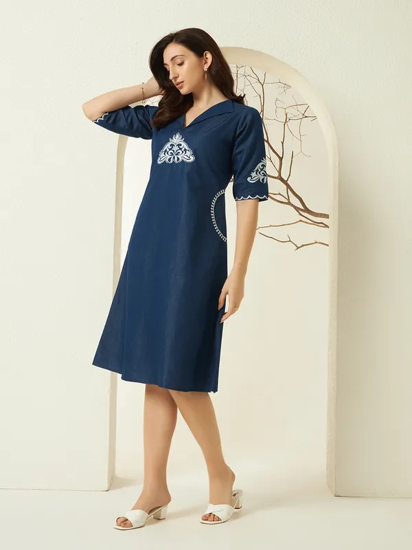 Dark_Blue_Denim_Scallop_Sleeve_Dress_For_Women