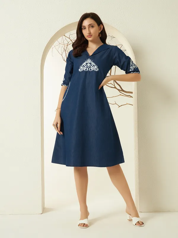 Dark_Blue_Denim_Scallop_Sleeve_Dress_For_Women