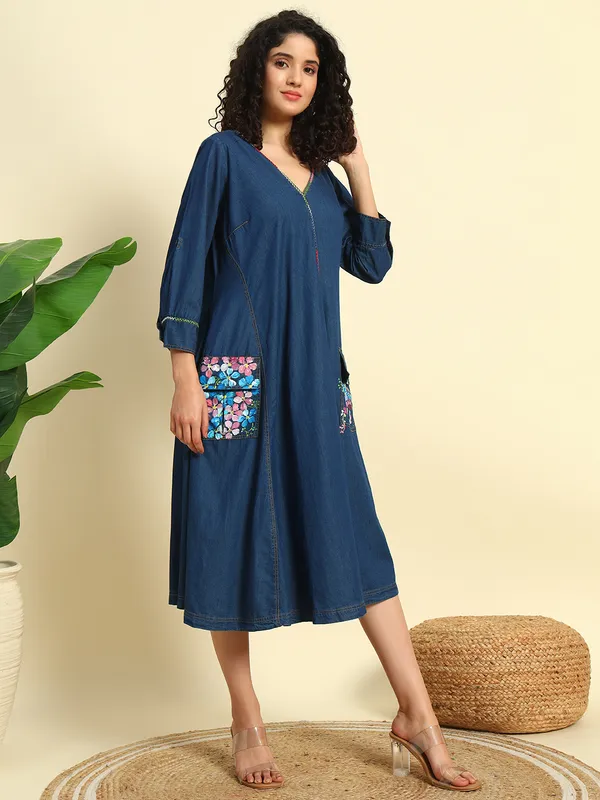 Dark_Blue_V_Neck_Full_Flared_Hand_Painted_Dress_For_Women