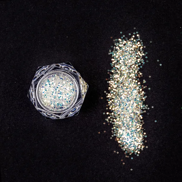 Holographic_Loose_Glitter_Eyeshadow_For_Eye_Makeup_Highly_Pigmented_Eyeshadow_With_Radiant_Shimmer_Finish