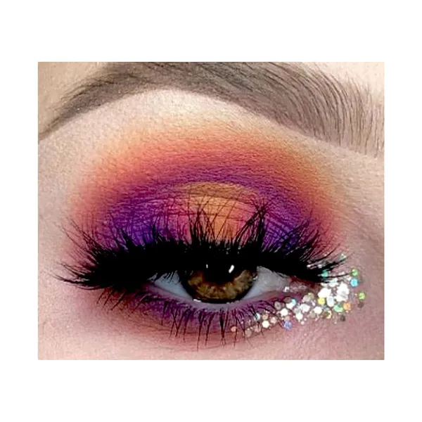 Holographic_Loose_Glitter_Eyeshadow_For_Eye_Makeup_Highly_Pigmented_Eyeshadow_With_Radiant_Shimmer_Finish