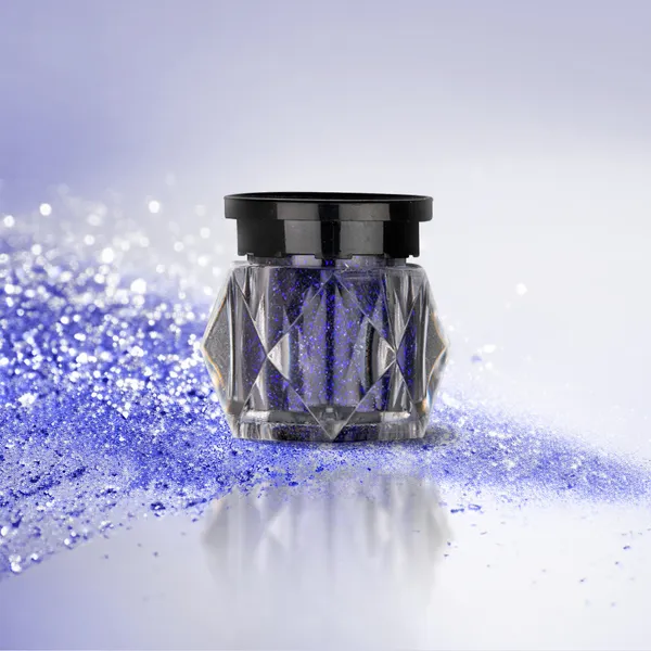 BOBI_Holographic_Loose_Glitter_Eyeshadow_For_Eye_Makeup_|_Highly_Pigmented_With_Radiant_Shimmer_Finish,_Non-Transfer,_Long_Wearing_Eyeshadow_-_Blue_(10gm)