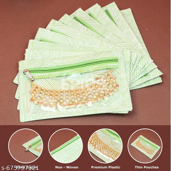 Premium_Jewelry_Organizer_Box_with_Transparent_Pouches_??Non-Woven_Fabric,_Steel_Zipper,_Travel-Friendly_Jewelry_Storage_Case,_Ideal_for_Necklaces,_Earrings_&_Bangles_(Green)