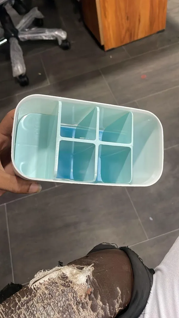 Toiletries_Holder_Stand_Plastic_Caddy_Organizer_Box