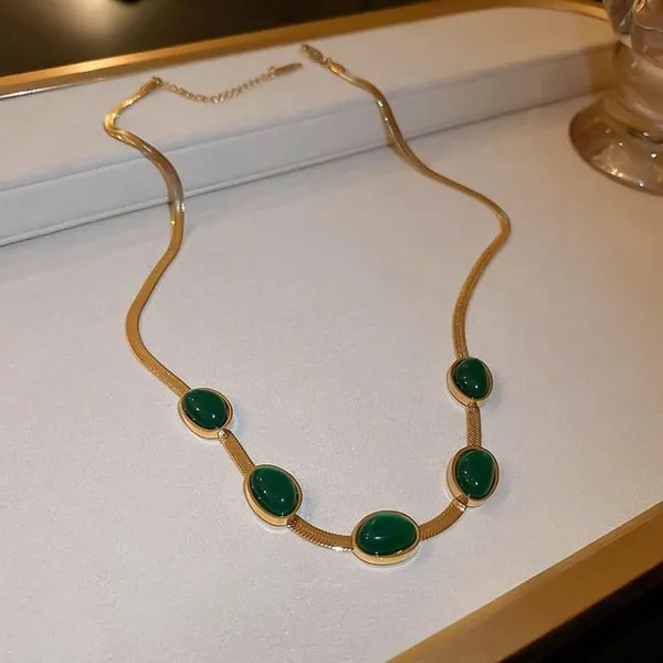 Oval_Green_Crystal_Pendant_Necklace_Set_|_🔥Free_Bracelet🔥