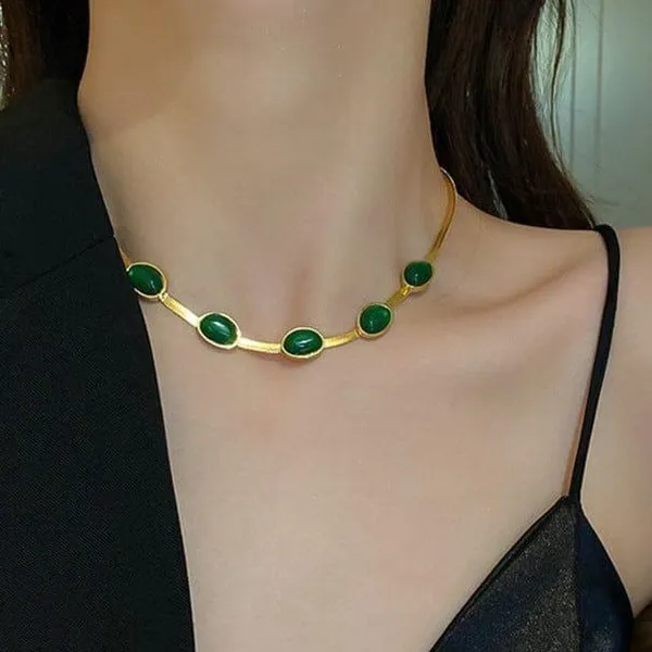 Oval_Green_Crystal_Pendant_Necklace_Set_|_🔥Free_Bracelet🔥