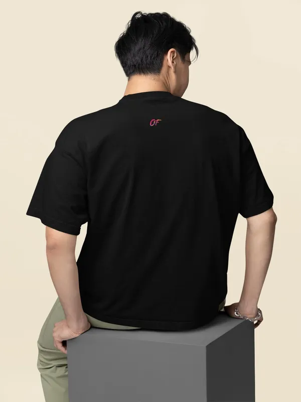 Black_Cotton_Oversized_Red_Reflection_T-Shirt_For_Men