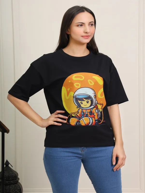 Black_Cotton_Oversized_T-Shirt_For_Women