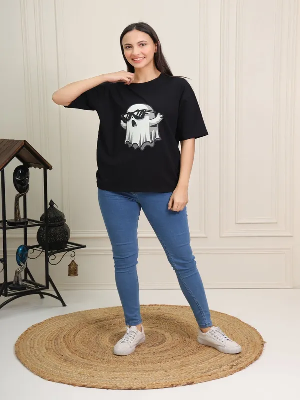 Black_Cotton_Oversized_T-Shirt_For_Women