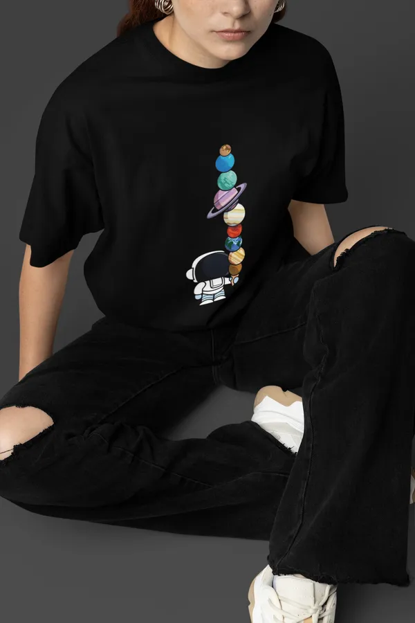 Black_Cotton_Oversized_Planet_Cones_T-Shirt_For_Women