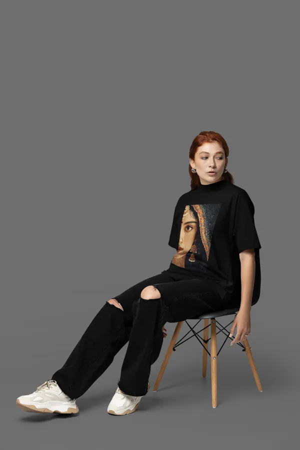 Black_Cotton_Oversized_Cosmic_Veins_T-Shirt_For_Women