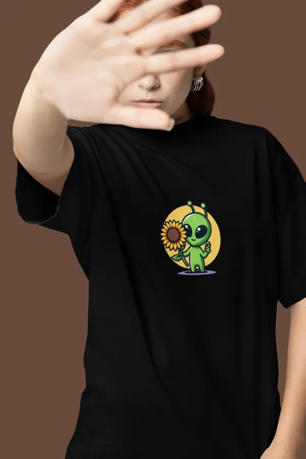 Black_Cotton_Oversized_Graphic_T-Shirt_For_Women