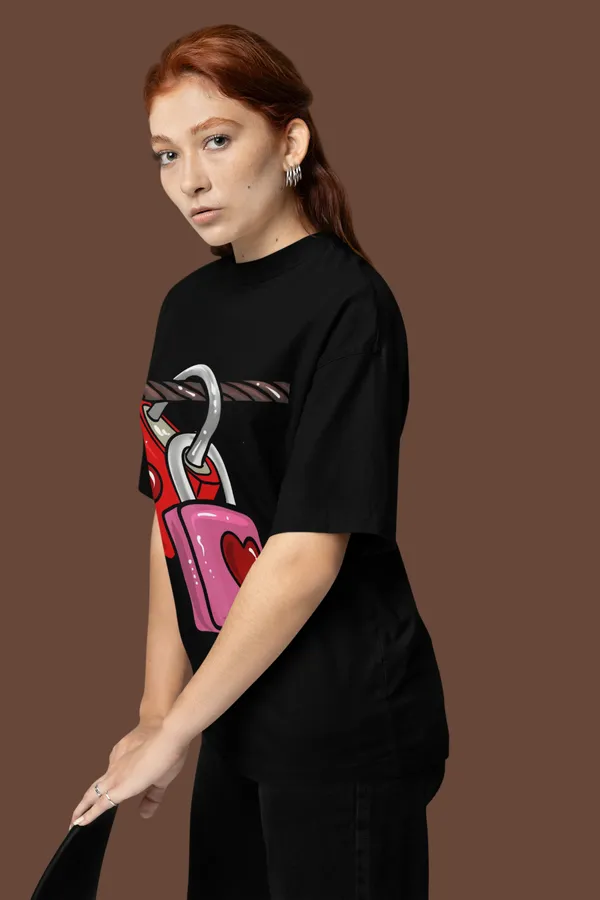 Black_Cotton_Oversized_Graphic_T-Shirt_For_Women