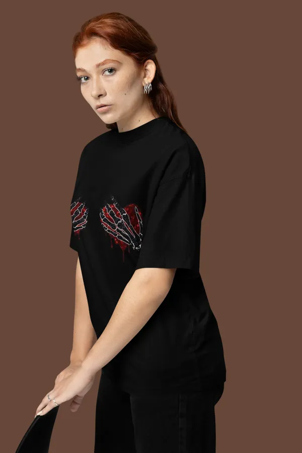 Black_Cotton_Oversized_Graphic_T-Shirt_For_Women