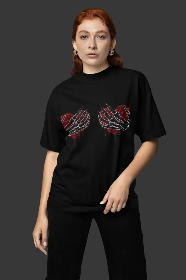 Black_Cotton_Oversized_Graphic_T-Shirt_For_Women
