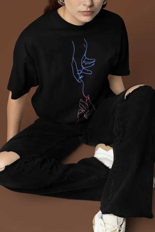 Black_Cotton_Oversized_Graphic_T-Shirt_For_Women
