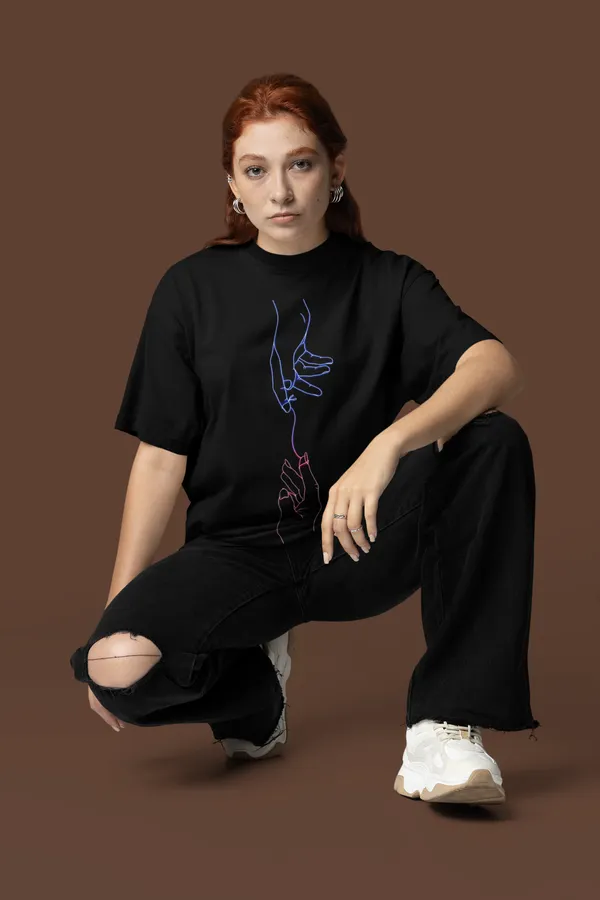 Black_Cotton_Oversized_Graphic_T-Shirt_For_Women