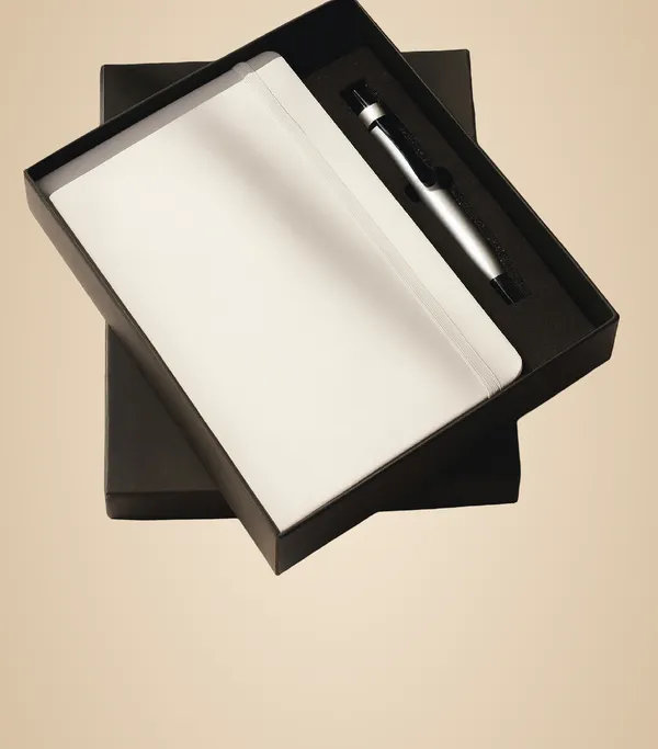 White_And_Black_Pu_Leather_Dairy_With_Pen_For_Men_&_Women