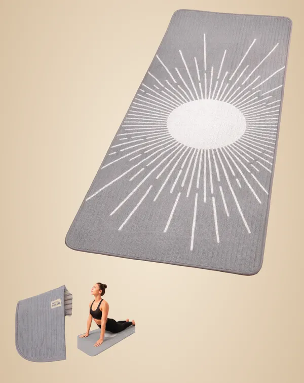 Grey_Polyvinyl_Chloride_Yoga_Mat_For_Men_&_Women