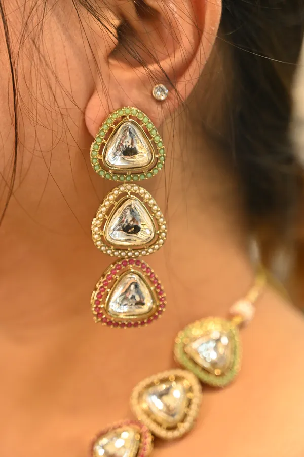 Multicolor_Golden_Finish_Traditional_Indian_Brass_Necklace_Set_For_Women