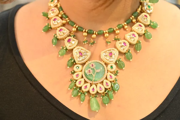 Mint_Green_Rajwadi_Hasli_Style_Kundan_Necklace_Set_For_Women