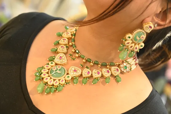 Mint_Green_Rajwadi_Hasli_Style_Kundan_Necklace_Set_For_Women