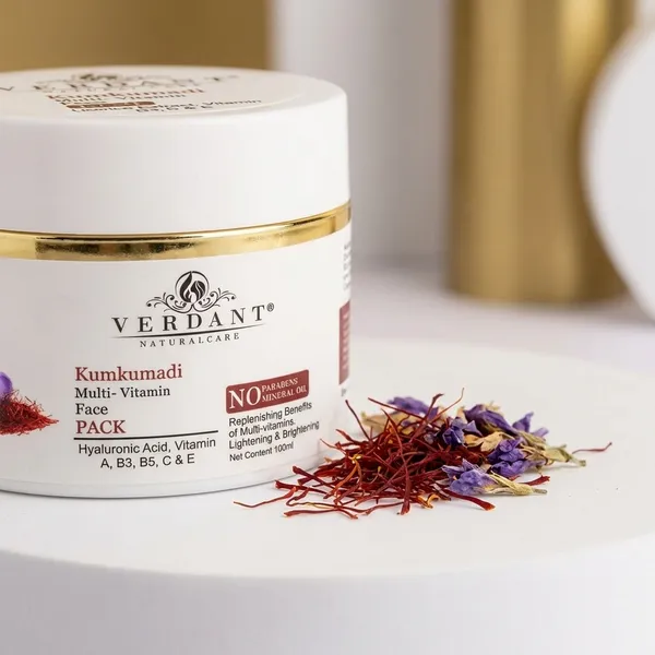 Skin_Brightening_Kumkumadi_Face_Pack_Women_500_Ml