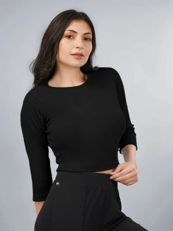 Plus_Size_Crop_Top_for_Women_Round_Neck_3/4_Sleeve_Top