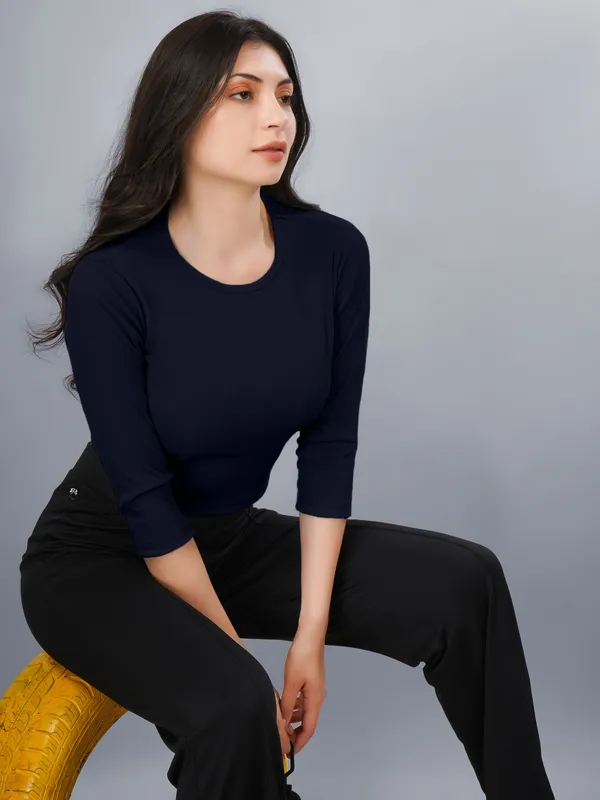 Plus_Size_Crop_Top_for_Women_Round_Neck_3/4_Sleeve_Top