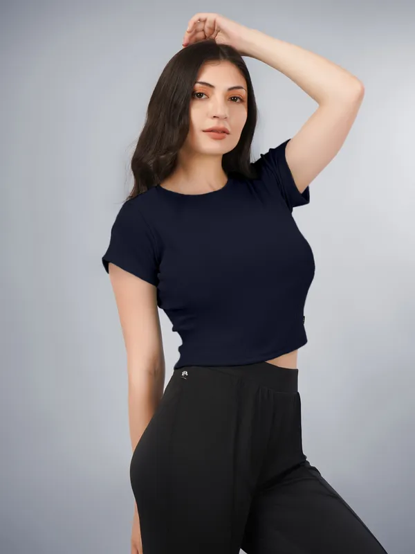 Plus_Size_Crop_Top_for_Women_Round_Neck_Short_Sleeve_Top