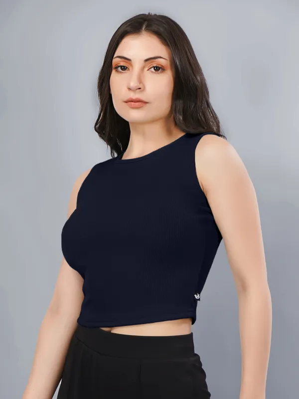 Plus_Size_Crop_Top_for_Women_Round_Neck_Sleeveless_Top