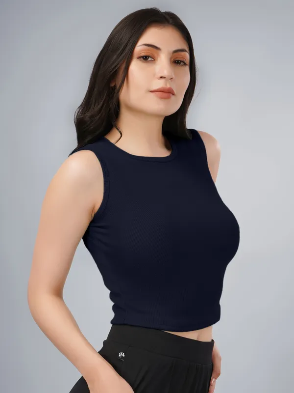 Plus_Size_Crop_Top_for_Women_Round_Neck_Sleeveless_Top