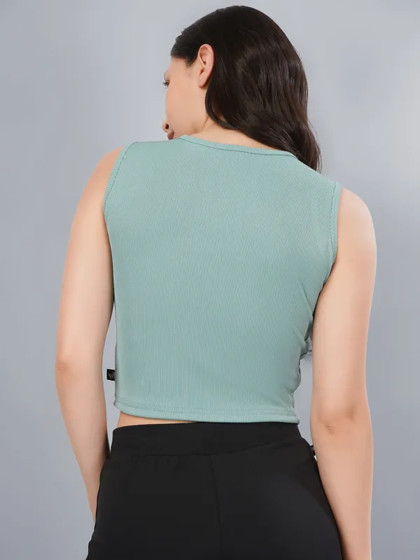 Plus_Size_Crop_Top_for_Women_Round_Neck_Sleeveless_Top